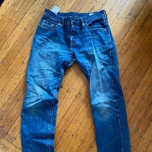Levis 501 CT- cut-offs